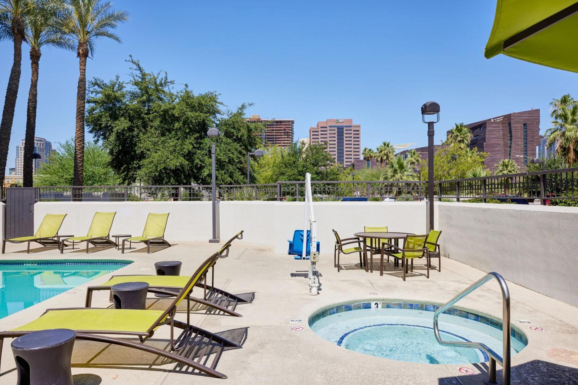 Springhill Suites Phoenix Downtown Экстерьер фото